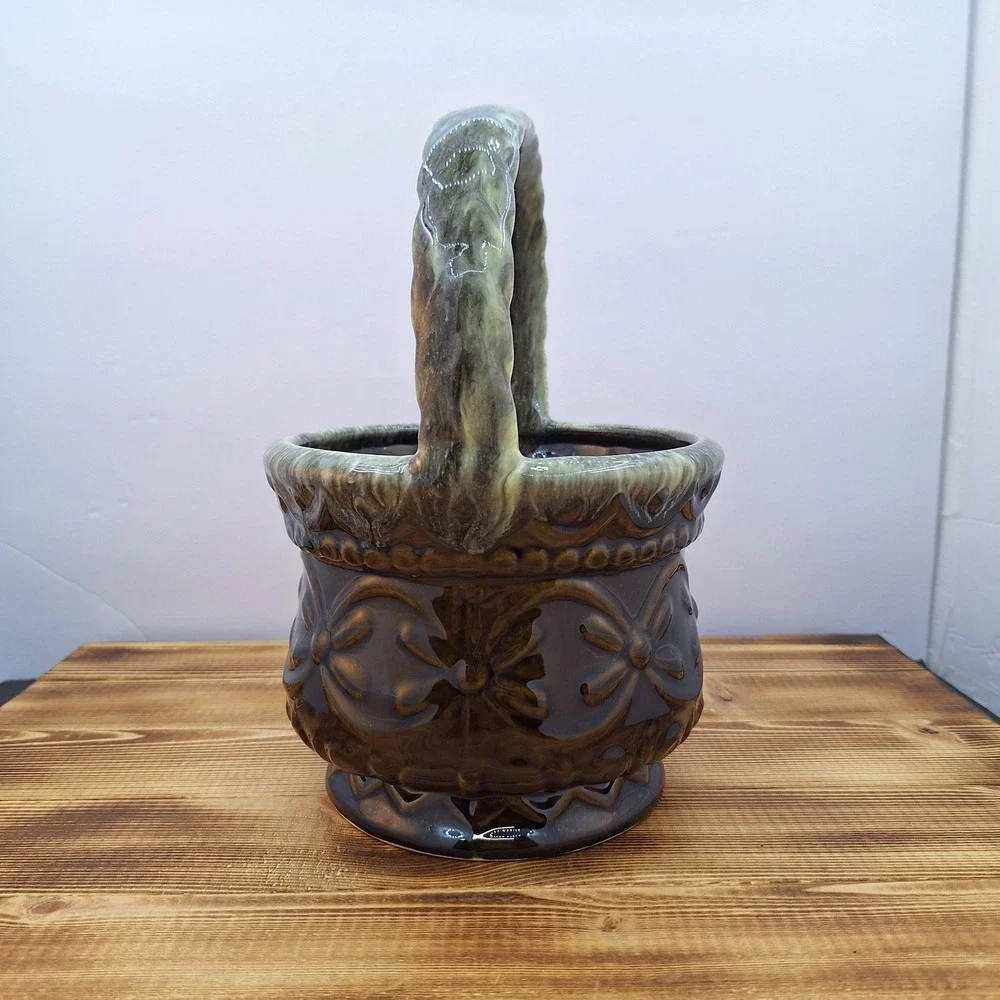 Vintage Hull Ceramic Basket Planter With Handle Dark Green Brown Made in USA‎